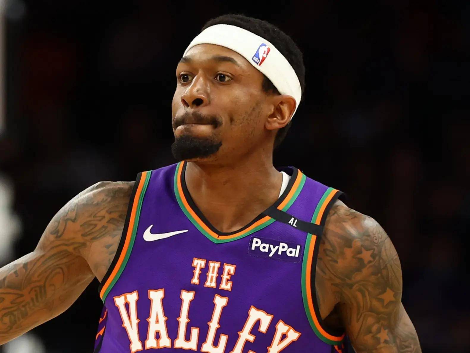 德约科维奇巅峰对决,字母哥与60激战掘金分钟,挺进下一轮胜负难料! 德约科维奇巅峰对决,字母哥与60激战掘金分钟,挺进下一轮胜负难料!