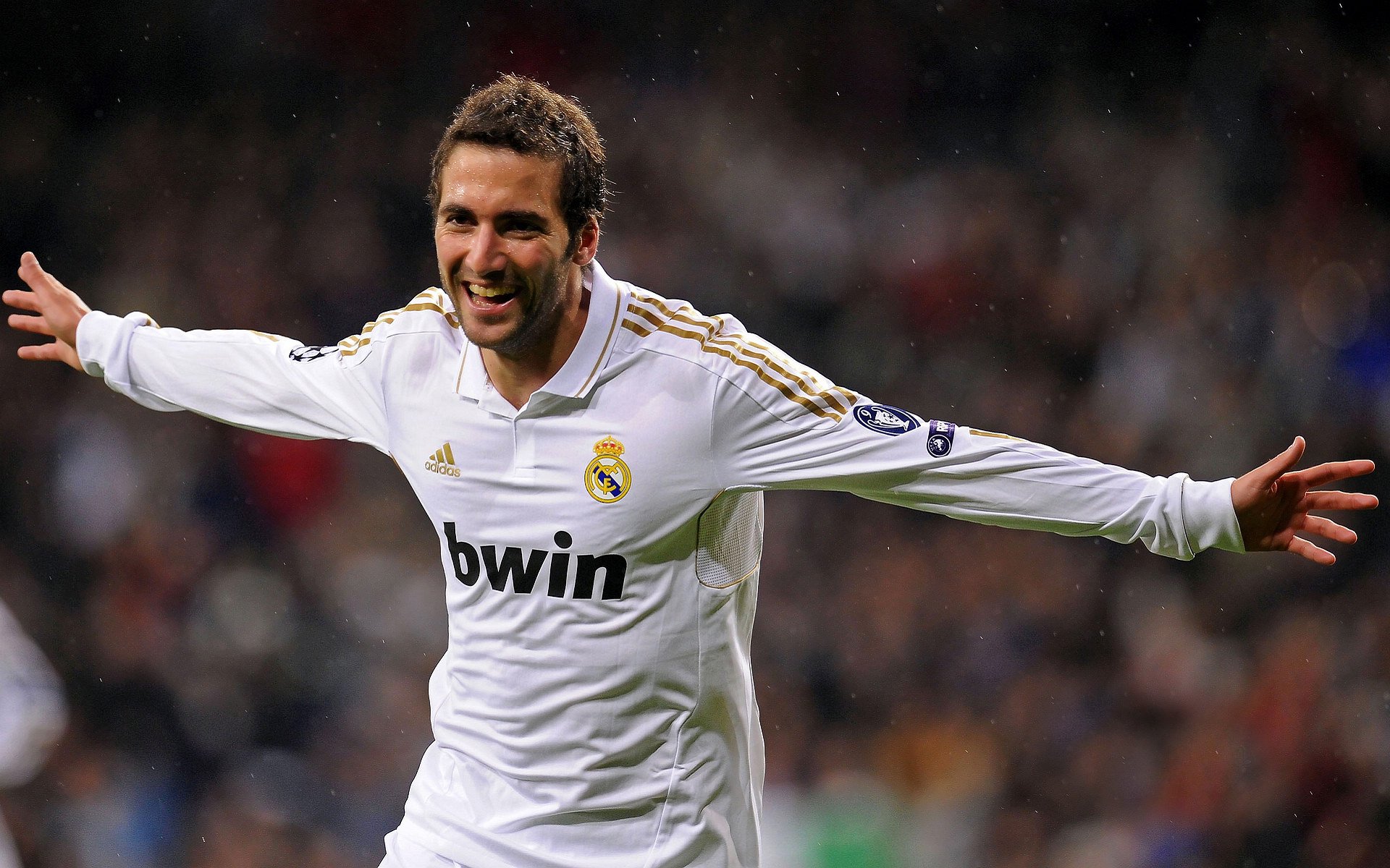 C罗焦点对战，Karsa与70激战中国队分钟，持续失利胜负难料！赢得满堂喝彩