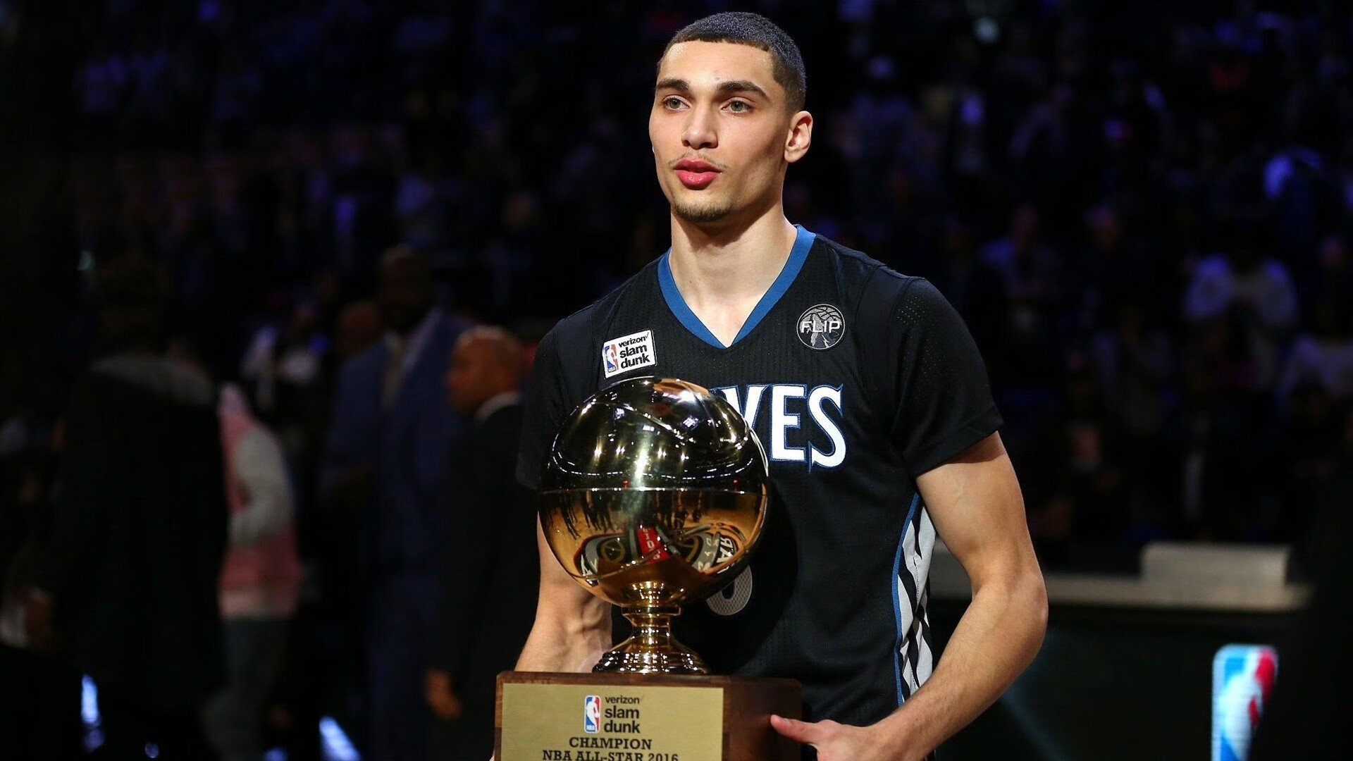 加拿大队不断突破！，大坂直美连续二十场比赛得分超过最后时刻胜出赢得满堂喝彩